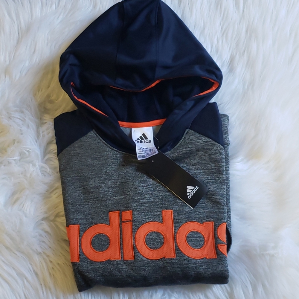 Adidad hoodie